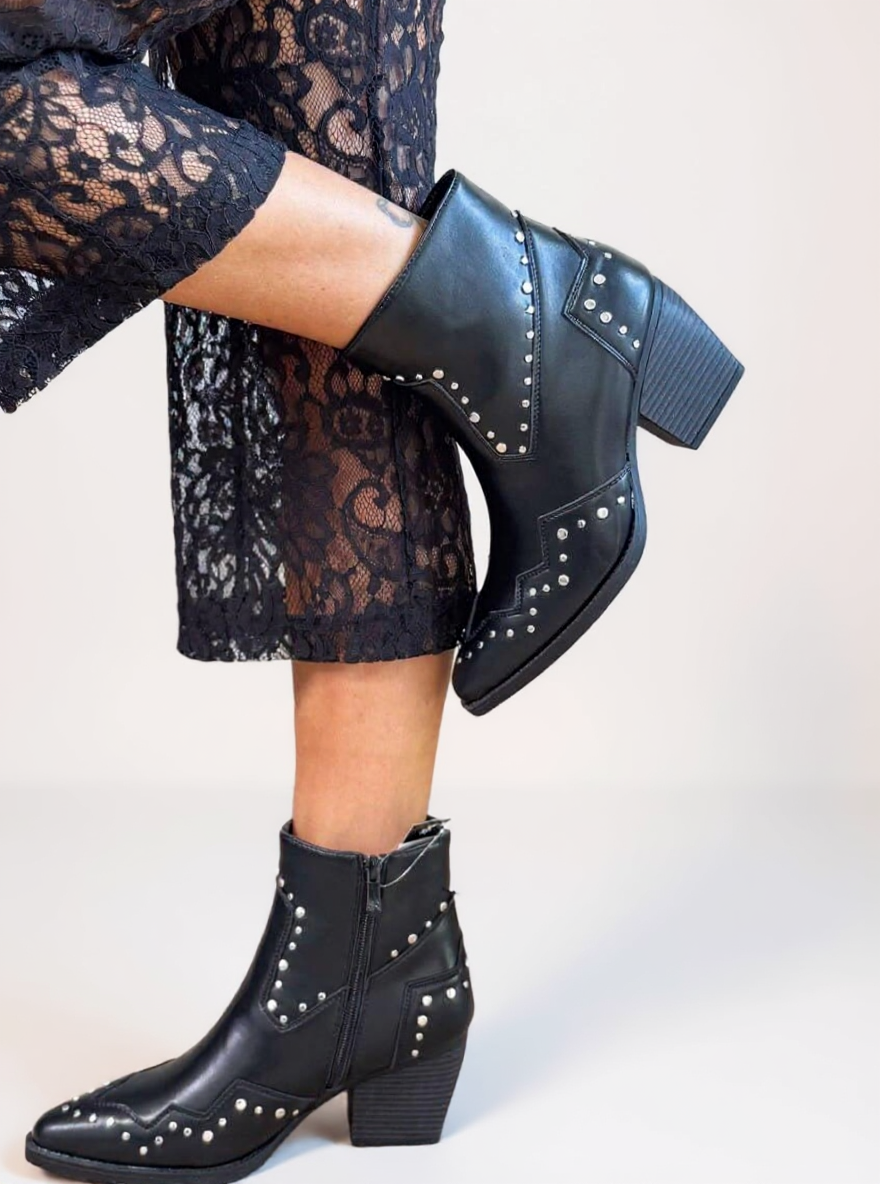 Zwarte Cowboy Enkellaarsjes met Studs
