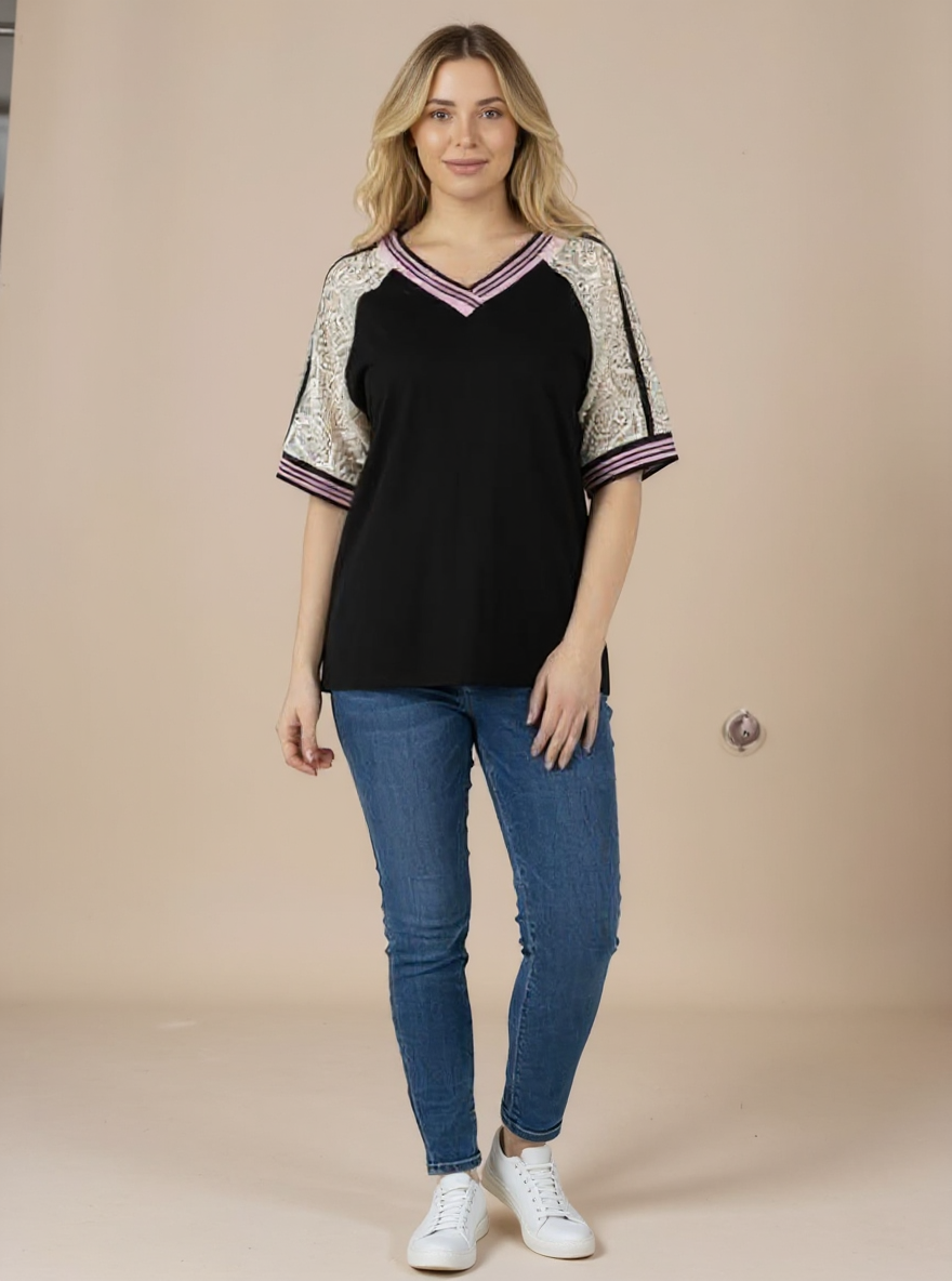 T-shirt met kanten mouwen zwart, Onesize fits to 42