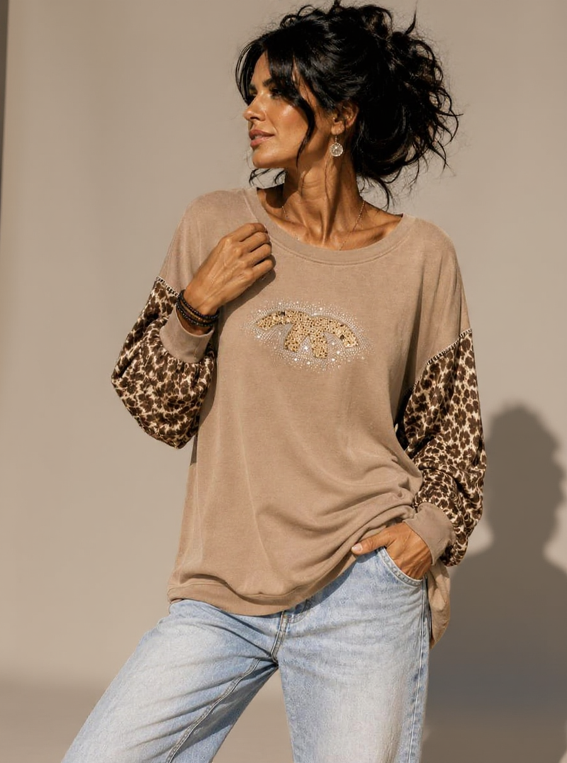 Trui Taupe C met leopard mouwen One size (tot 44)