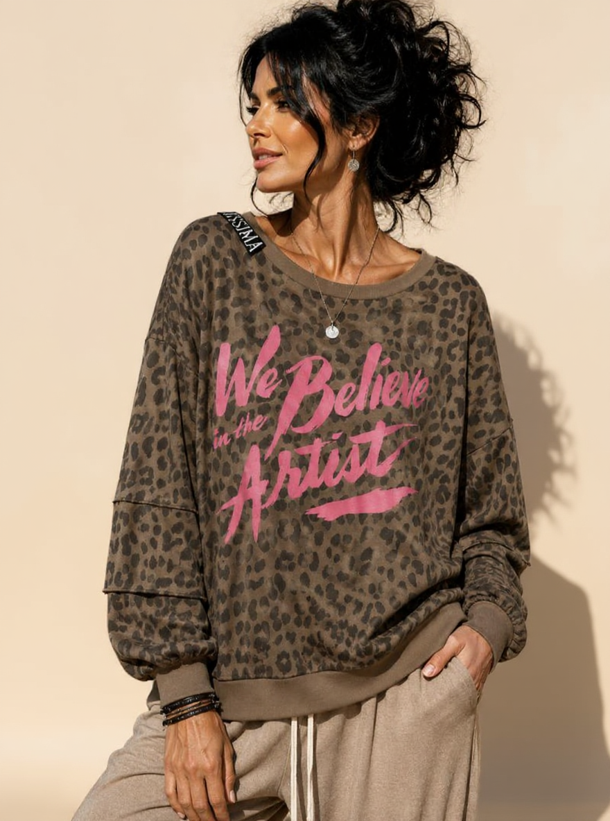 We Believe sweater Chocolate one size (tot 44)