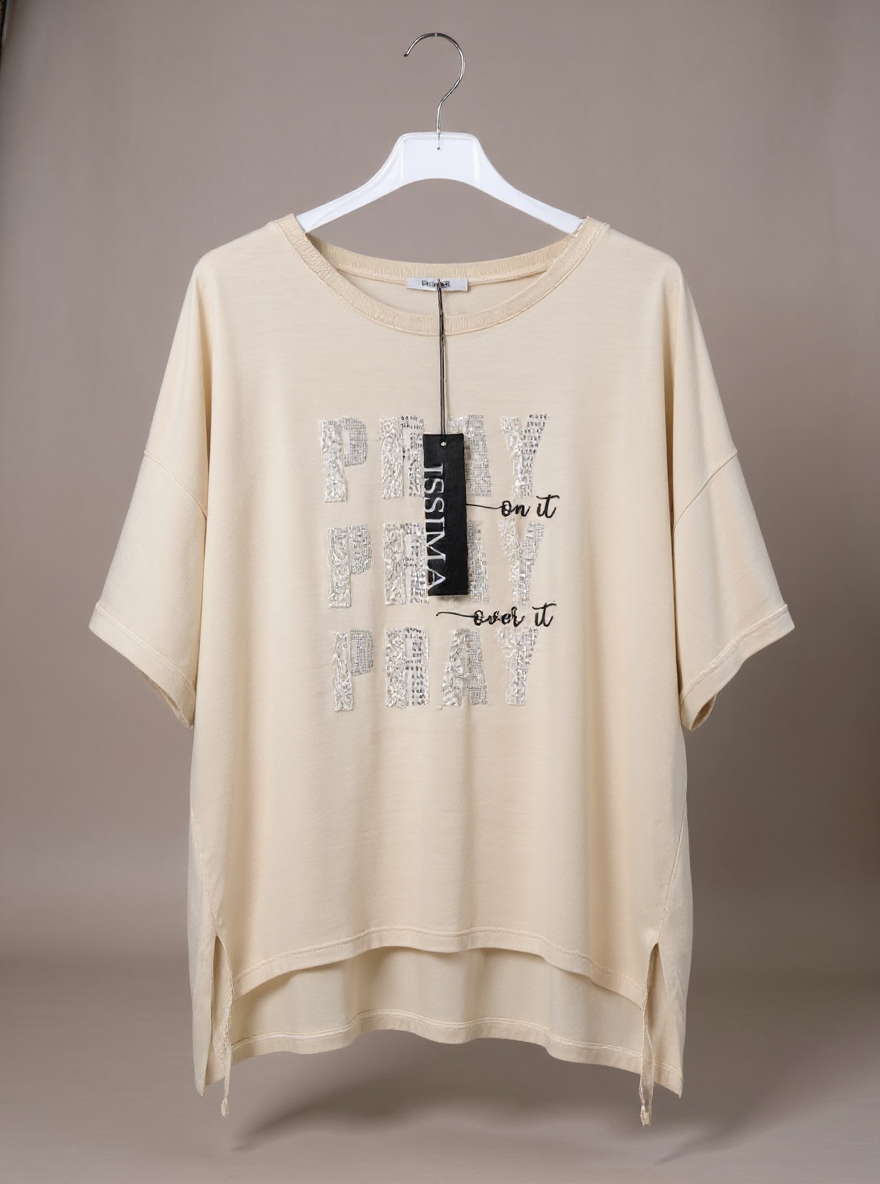 Oversized Creme kleurig t'shirt Pray on it one size fitts all
