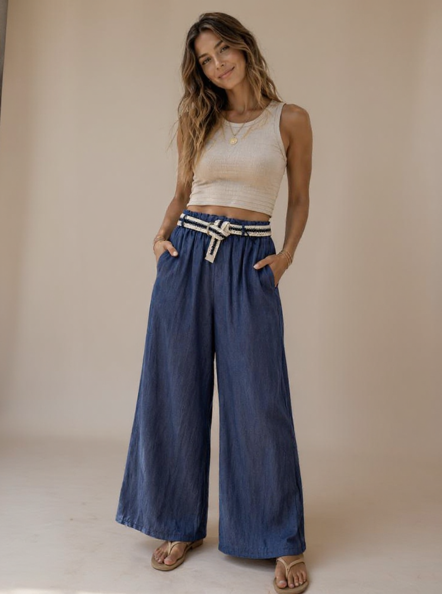 Wijd vallende zomer broek met ceintuur one size (Past tot mt 40)